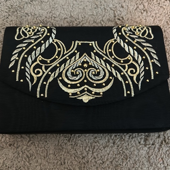 Capparo’s Vintage matching purse and heels set - Picture 2 of 9